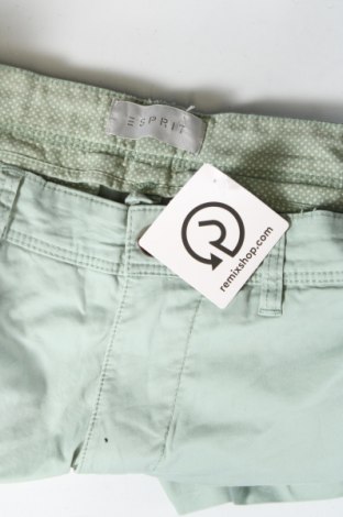 Мъжки къс панталон Esprit, Размер S, Цвят Зелен, Цена 27,00 лв.