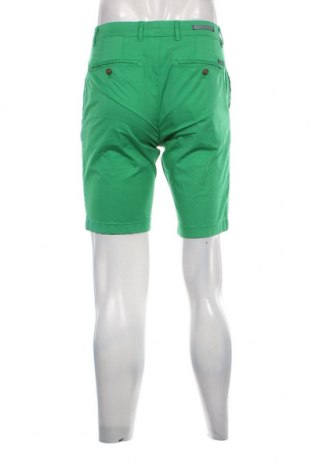 Ανδρικό κοντό παντελόνι Faconnable, Μέγεθος M, Χρώμα Πράσινο, Τιμή 52,01 €