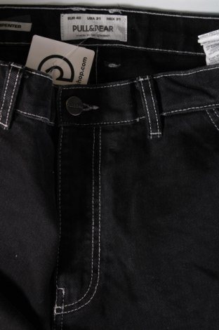 Мъжки къс панталон Pull&Bear, Размер M, Цвят Черен, Цена 25,42 лв.