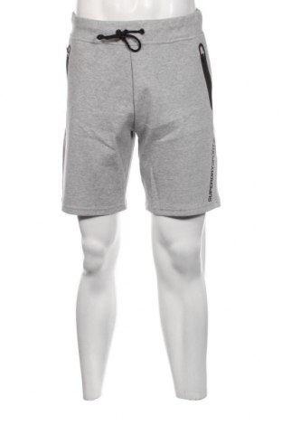 Pantaloni scurți de bărbați Superdry, Mărime M, Culoare Gri, Preț 151,97 Lei