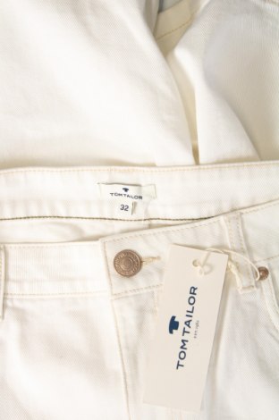 Pantaloni scurți de bărbați Tom Tailor, Mărime M, Culoare Alb, Preț 81,58 Lei
