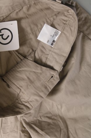 Ανδρικό κοντό παντελόνι Uniqlo, Μέγεθος M, Χρώμα  Μπέζ, Τιμή 10,02 €
