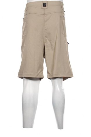 Мъжки къс панталон Wrangler, Размер 4XL, Цвят Бежов, Цена 44,64 лв.