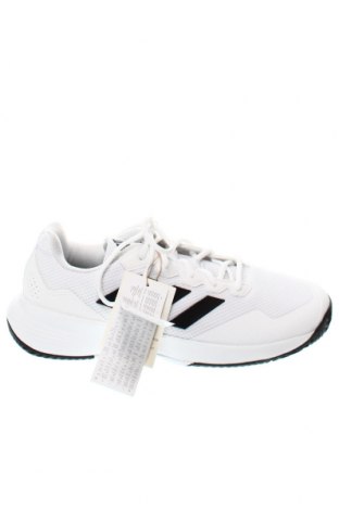 Мъжки обувки Adidas, Размер 46, Цвят Бял, Цена 103,20 лв.