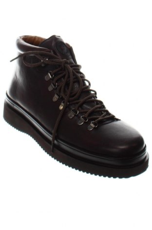 Мъжки обувки Gordon & Bros, Размер 45, Цвят Кафяв, Цена 193,20 лв.