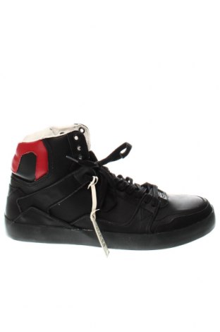 Мъжки обувки Guess, Размер 44, Цвят Черен, Цена 162,68 лв.