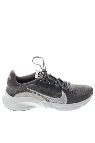 Мъжки обувки Nike, Размер 40, Цвят Многоцветен, Цена 172,00 лв.