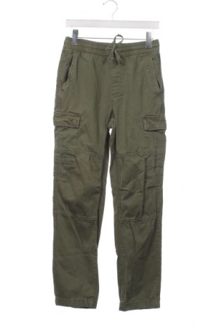 Мъжки панталон Bershka, Размер S, Цвят Зелен, Цена 17,40 лв.