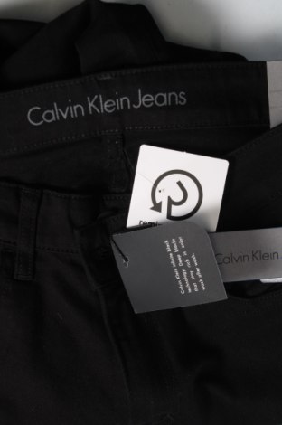 Męskie spodnie Calvin Klein Jeans, Rozmiar M, Kolor Czarny, Cena 166,32 zł