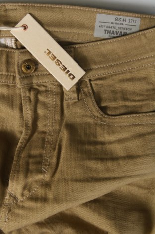 Мъжки панталон Diesel, Размер M, Цвят Зелен, Цена 192,85 лв.