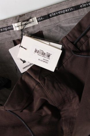 Pánske nohavice  Eleven Paris, Veľkosť M, Farba Zelená, Cena  36,80 €