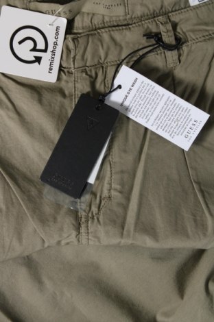 Ανδρικό παντελόνι Guess, Μέγεθος M, Χρώμα Πράσινο, Τιμή 88,66 €