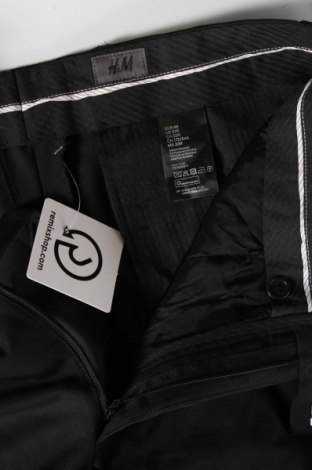 Ανδρικό παντελόνι H&M, Μέγεθος M, Χρώμα Μαύρο, Τιμή 6,82 €