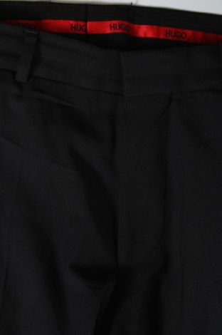Мъжки панталон Hugo Boss, Размер M, Цвят Черен, Цена 73,98 лв.