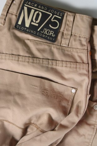 Мъжки панталон Jack & Jones, Размер L, Цвят Бежов, Цена 41,00 лв.