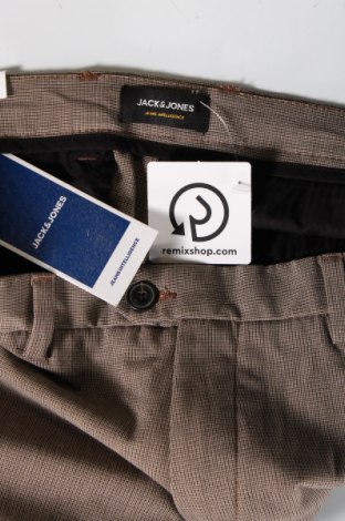 Мъжки панталон Jack & Jones, Размер L, Цвят Многоцветен, Цена 32,55 лв.