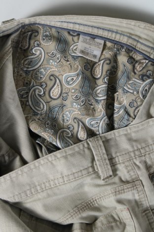 Мъжки панталон Jim Spencer, Размер L, Цвят Бежов, Цена 13,05 лв.