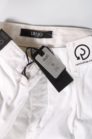 Мъжки панталон Liu Jo, Размер XL, Цвят Бял, Цена 104,04 лв.