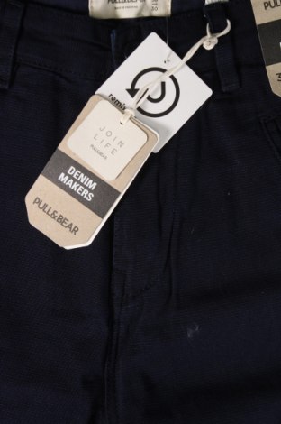 Ανδρικό παντελόνι Pull&Bear, Μέγεθος M, Χρώμα Μπλέ, Τιμή 5,69 €
