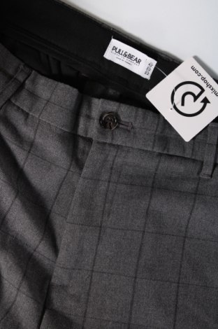 Ανδρικό παντελόνι Pull&Bear, Μέγεθος M, Χρώμα Γκρί, Τιμή 4,50 €