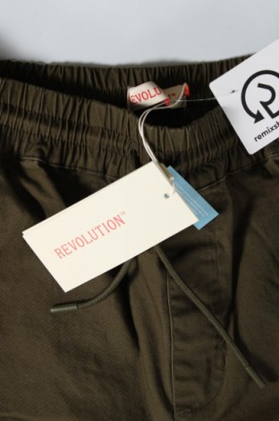 Мъжки панталон Revolution, Размер XL, Цвят Зелен, Цена 93,00 лв.