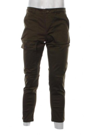 Ανδρικό παντελόνι Revolution, Μέγεθος M, Χρώμα Πράσινο, Τιμή 19,18 €