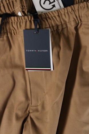 Pánské kalhoty  Tommy Hilfiger, Velikost M, Barva Béžová, Cena  1 331,00 Kč