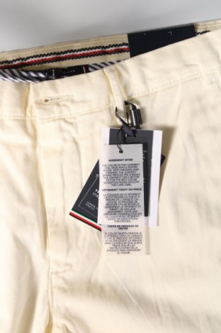 Pantaloni de bărbați Tommy Hilfiger, Mărime L, Culoare Ecru, Preț 362,37 Lei