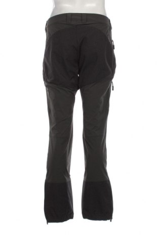 Herrenhose Tuxer, Größe M, Farbe Grün, Preis 63,92 €