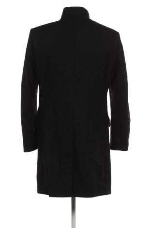 Мъжко палто BOSS, Размер L, Цвят Черен, Цена 251,37 лв.