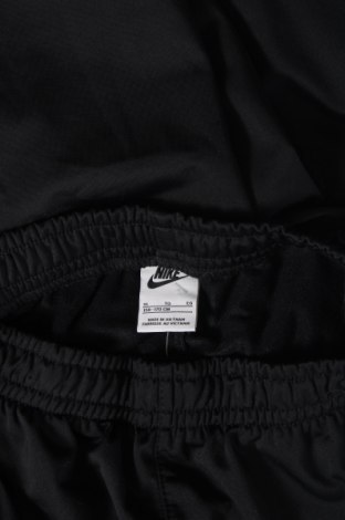 Dziecięce spodnie sportowe Nike, Rozmiar 14-15y/ 168-170 cm, Kolor Czarny, Cena 134,34 zł
