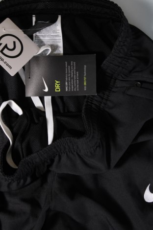 Мъжко спортно долнище Nike, Размер M, Цвят Черен, Цена 93,00 лв.