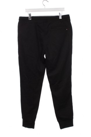Pantaloni trening de bărbați Tommy Hilfiger, Mărime XL, Culoare Negru, Preț 256,40 Lei