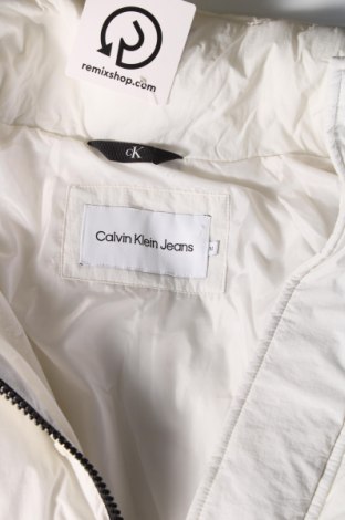 Geacă de bărbati Calvin Klein Jeans, Mărime M, Culoare Alb, Preț 1.093,25 Lei