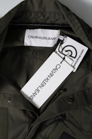 Ανδρικό μπουφάν Calvin Klein Jeans, Μέγεθος XL, Χρώμα Πράσινο, Τιμή 50,57 €