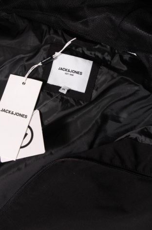 Ανδρικό μπουφάν Jack & Jones, Μέγεθος XL, Χρώμα Μαύρο, Τιμή 24,93 €