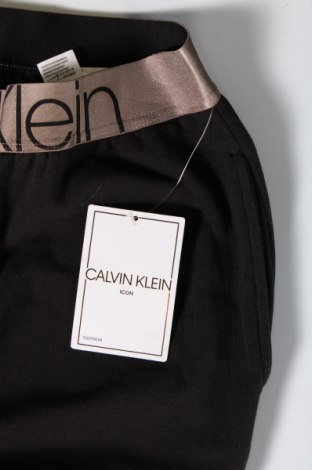 Пижама Calvin Klein, Размер M, Цвят Черен, Цена 77,00 лв.