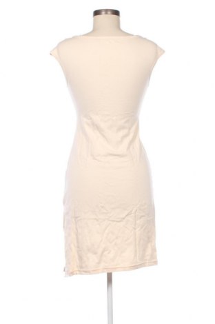 Пижама LivCo Corsetti Fashion, Размер S, Цвят Бежов, Цена 48,98 лв.