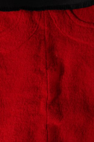 Sukně, Velikost M, Barva Červená, Cena  123,00 Kč