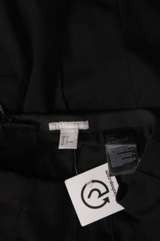 Sukně H&M, Velikost XS, Barva Černá, Cena  94,00 Kč
