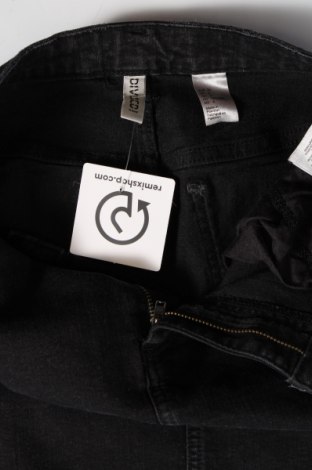 Φούστα H&M Divided, Μέγεθος S, Χρώμα Μαύρο, Τιμή 5,93 €