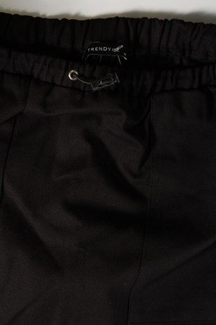 Φούστα Trendyol, Μέγεθος M, Χρώμα Μαύρο, Τιμή 4,79 €