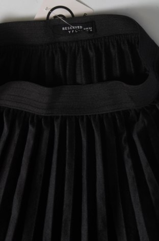 Φούστα Yfl Reserved, Μέγεθος XS, Χρώμα Μαύρο, Τιμή 11,79 €