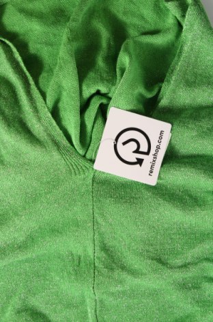 Poncho, Größe L, Farbe Grün, Preis 16,17 €