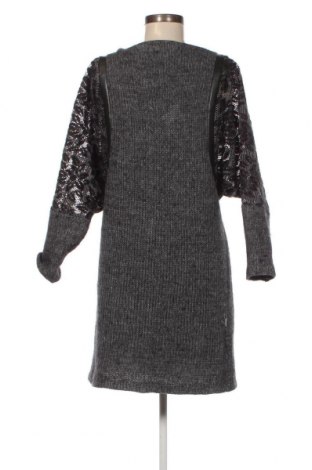 Kleid, Größe M, Farbe Grau, Preis 10,23 €