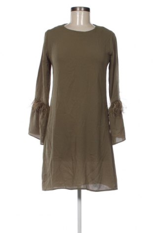 Kleid, Größe M, Farbe Grün, Preis 4,80 €