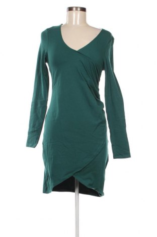 Kleid Ajc, Größe S, Farbe Grün, Preis 9,25 €