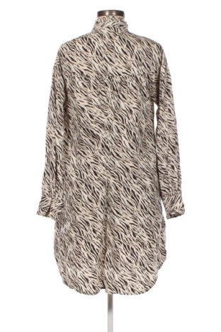 Kleid Aware by Vero Moda, Größe M, Farbe Mehrfarbig, Preis 15,90 €