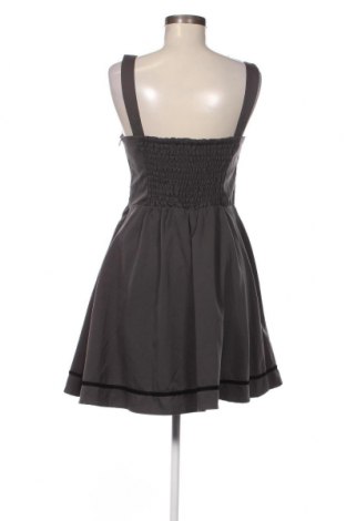 Kleid Axes Femme, Größe M, Farbe Grau, Preis € 6,78