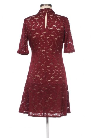 Šaty  BCBG Max Azria, Veľkosť L, Farba Červená, Cena  134,44 €